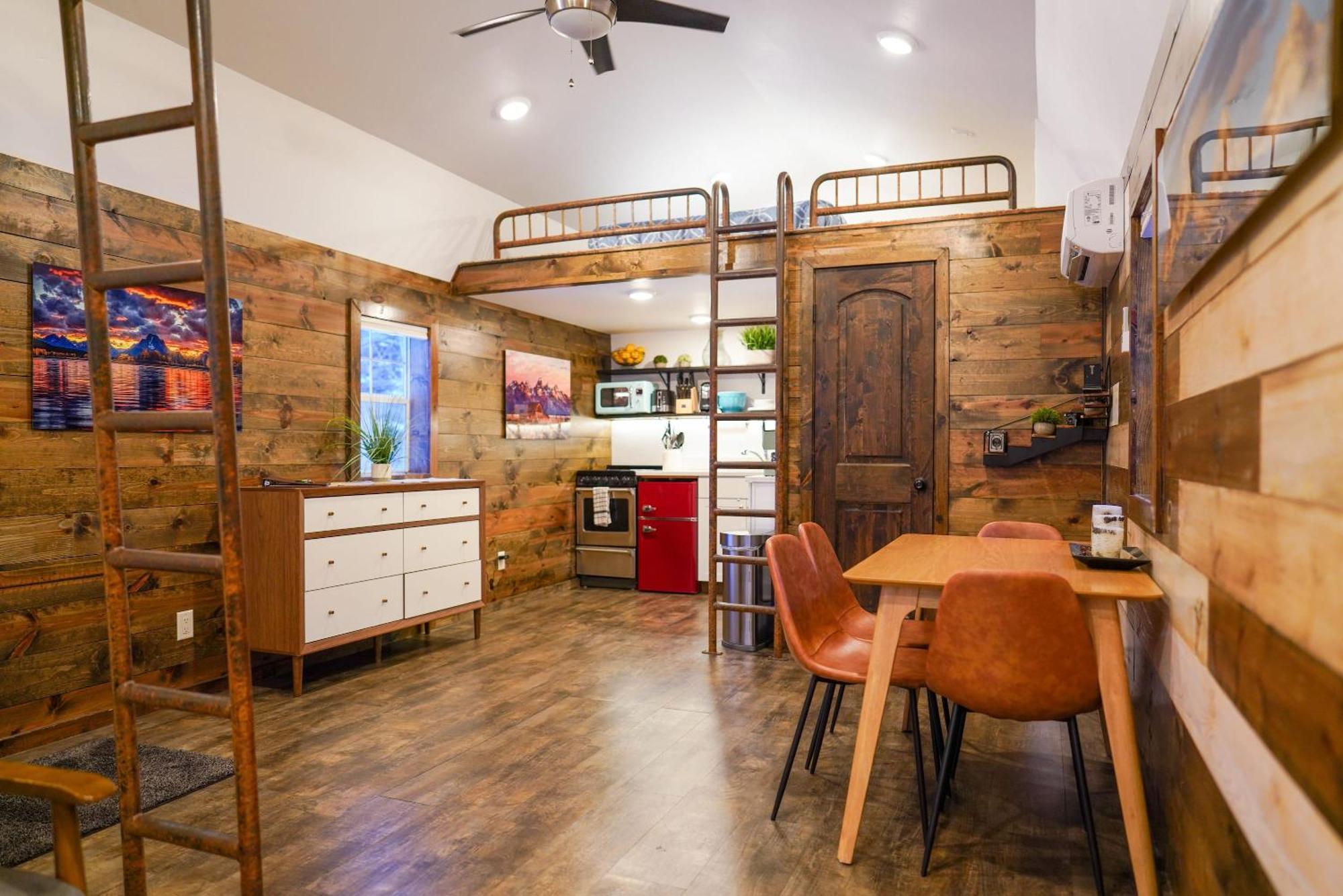 Teton Tiny Home Виктор Экстерьер фото
